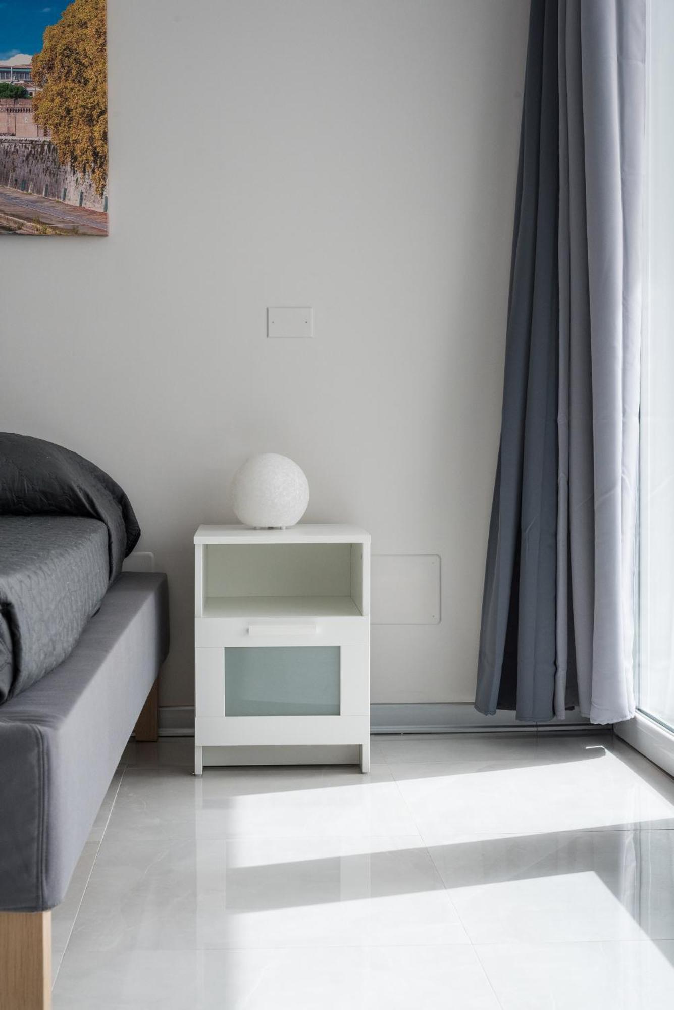Travelershome Ciampino Airport Guesthouse 600M To Airport 外观 照片